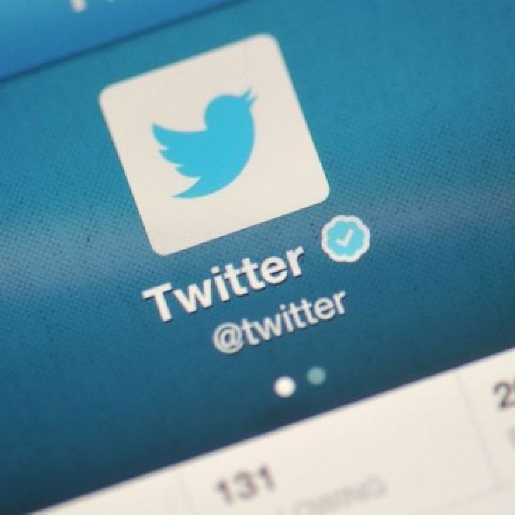 twitter sued by US widow