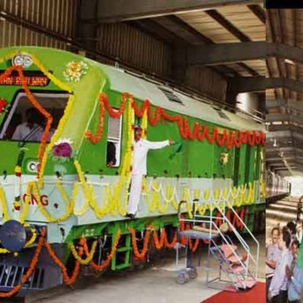 FIRST CNG TRAIN In INDIA