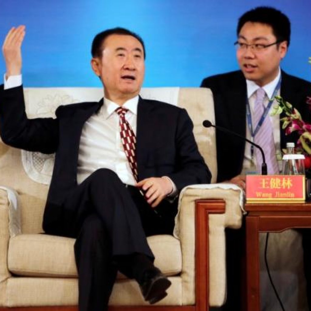 Wang Jianlin, chairman of Dalian Wanda buys hollywood studio