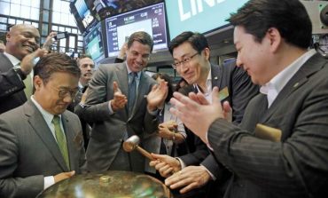 Year's Biggest Tech IPO- Line Launch Goes Well