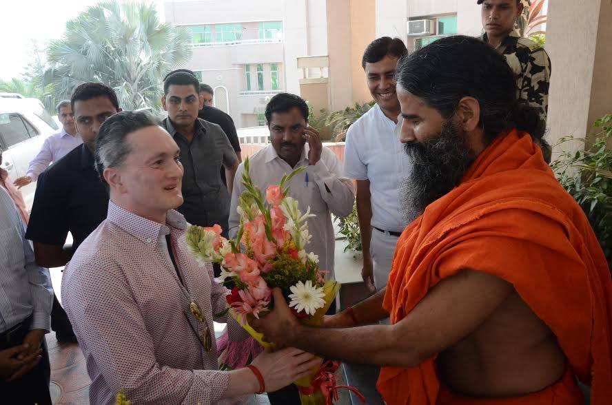 Patanjali to Enter Textile Manufacturing Sector, Says Baba Ramdev