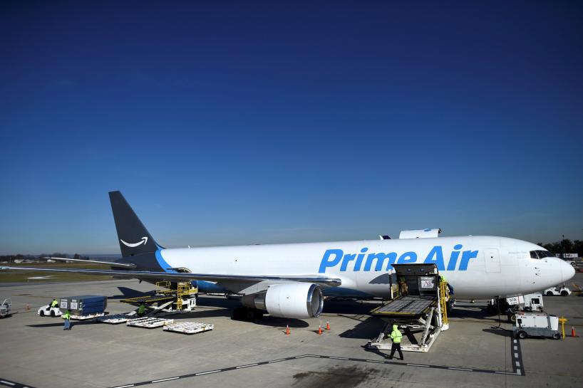 Amazon’s Flying Warehouse to Launch Drones For Fast Delivery