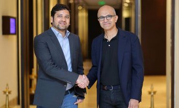Flipkart CEO Binny Bansal and Microsoft CEO Satya Nadella Announce Key Partnership to Expand E-commerce in India