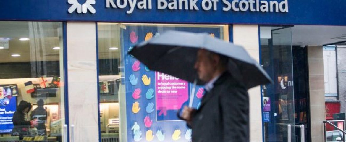 RBS to Cut Over 400 Jobs in UK, Move Many of Them to India