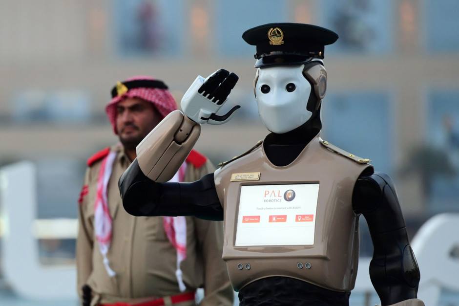 Robocop Joins Dubai Police to Fight Real Life Crime