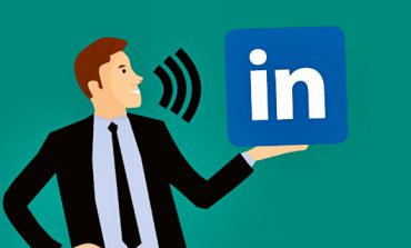 LinkedIn Brings In Voice Messaging Feature on Its Platform
