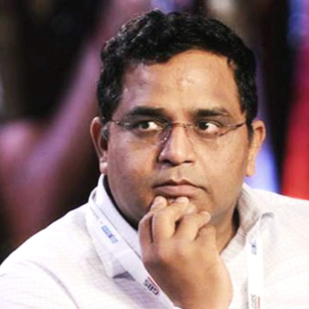 Paytm's Founder Vijay Shekhar Sharma Trolled For Kerala Flood Tweet