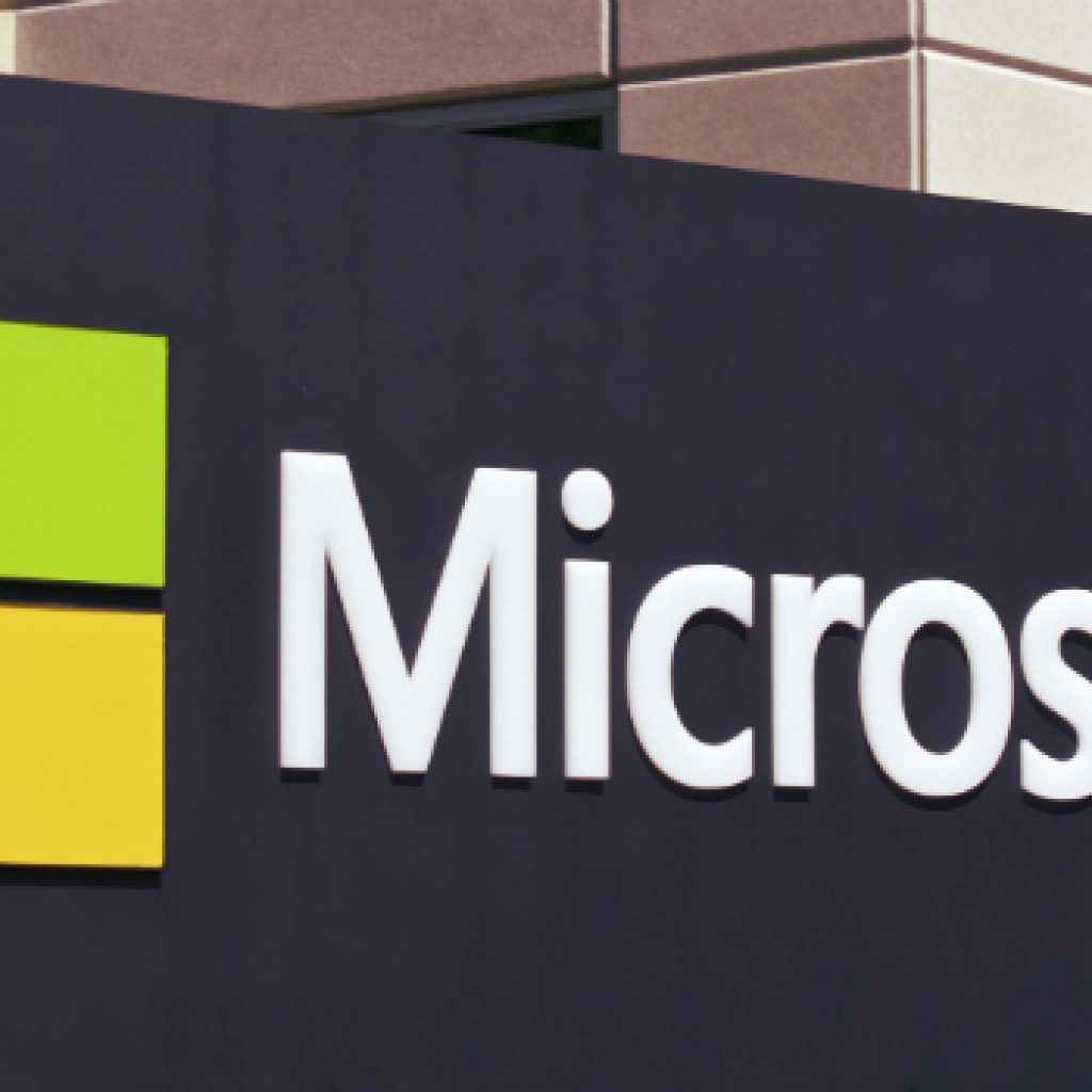 Microsoft Surpasses Apple & Becomes World's Most Valuable Company