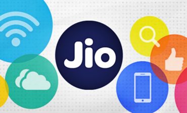 Reliance Jio in Talks with US Company Flex for Smartphone Production