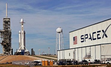Elon Musk's SpaceX plans to lay off 10% of its over 6,000 employees