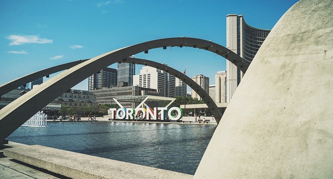 Salaries of Software developers is Rising Fast in Toronto, Canada